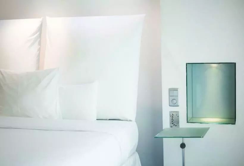 Chambre Deluxe, 1k Paris