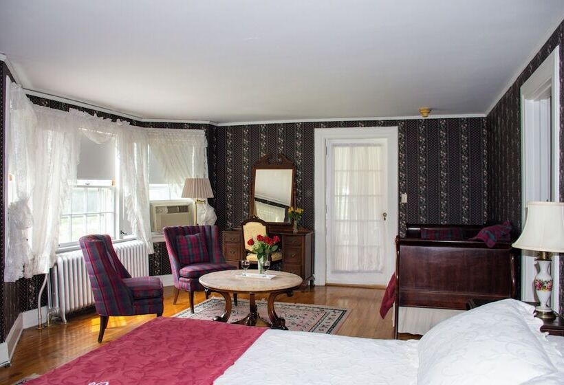 디럭스 룸, Blackberry River Inn