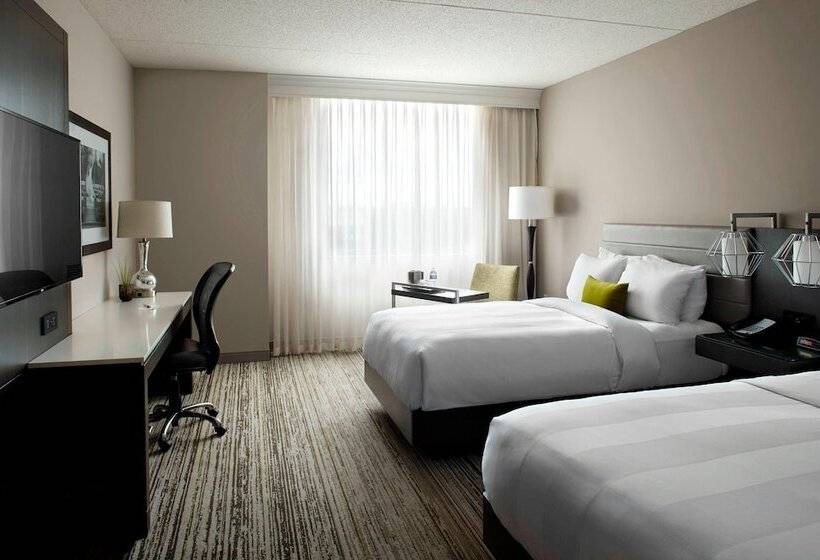 带2个双人床的标准工作室, Marriott Columbus Northwest