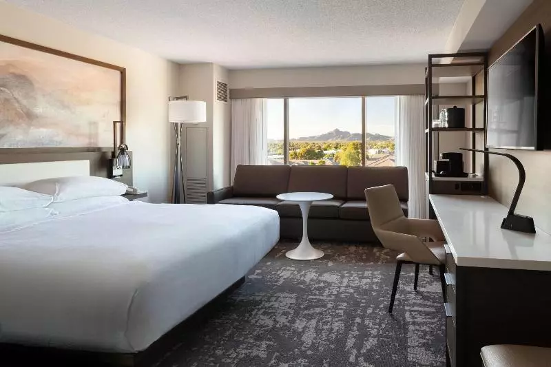 اتاق استاندارد با تخت بزرگ, Marriott Phoenix Airport