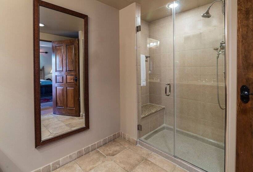 套房, The Hacienda & Spa