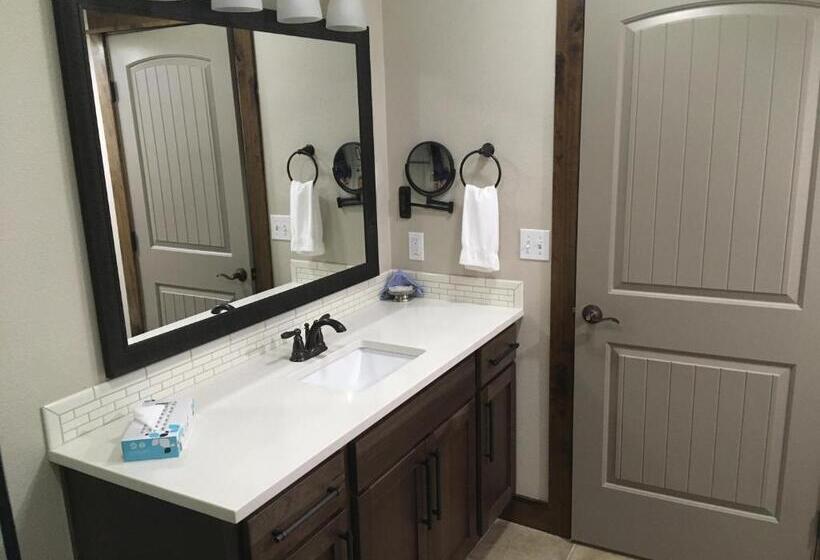 آپارتمان لوکس 2 خوابه, The Pines At Sunriver