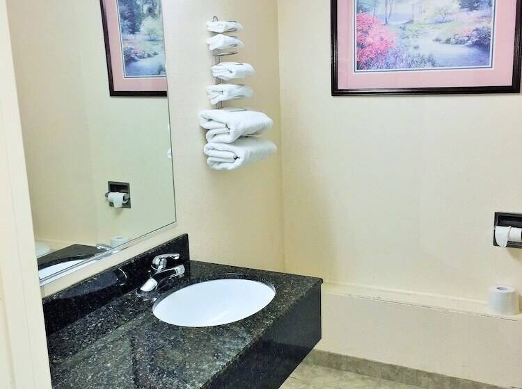 ２ダブルベッドのスタンダードルーム, Tollway Inn Beloit