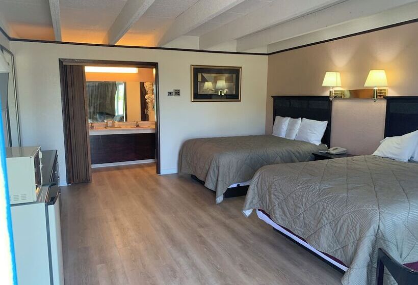 ２ダブルベッドのスタンダードルーム, Tollway Inn Beloit
