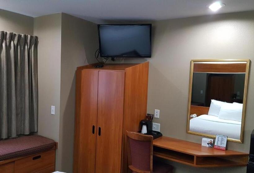 Номер Стандарт Адаптированный для Инвалидов, Microtel Inn & Suites By Wyndham Bozeman