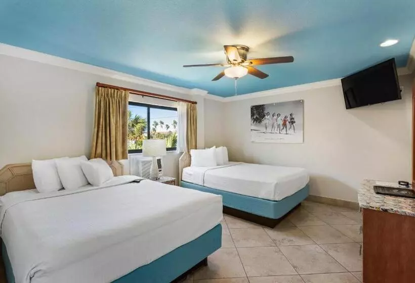 デラックススイート, Plaza Beach Hotel   Beachfront Resort