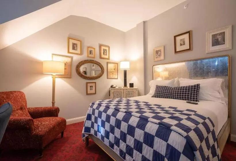 اتاق استاندارد, The Kendall Hotel At The Engine 7 Firehouse