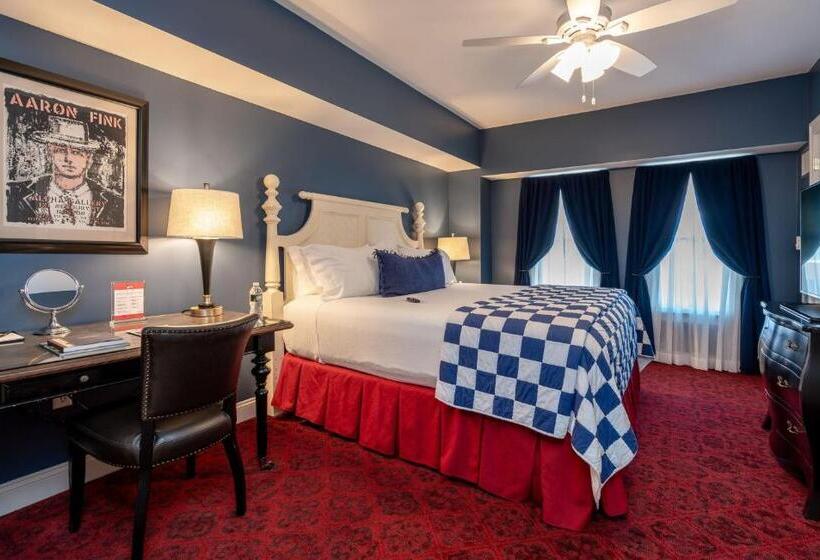 스위트, The Kendall Hotel At The Engine 7 Firehouse