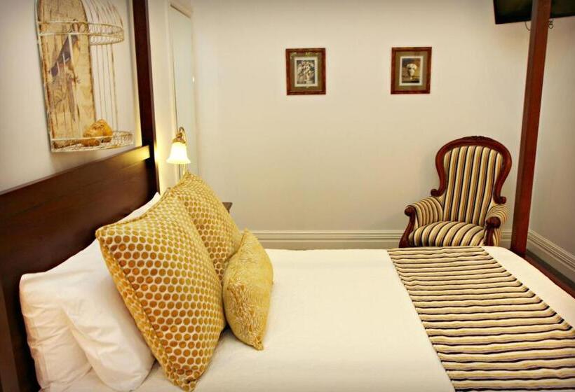 דירת חדר בקומת קרקע, Cocknbull Boutique Hotel Echuca