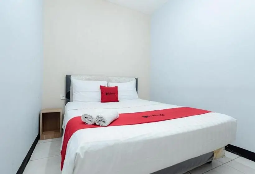 スタンダードルーム, Reddoorz Near Puri Indah Lippo Mall 2