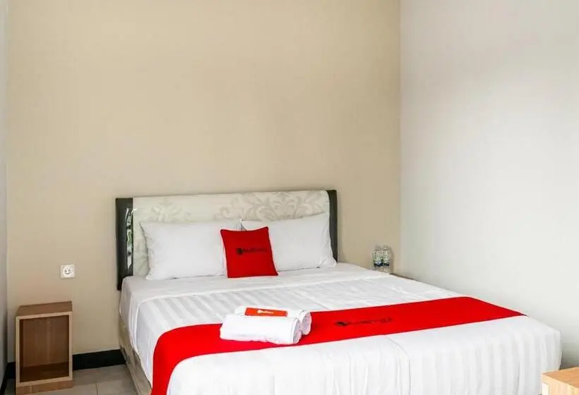 エコノミールーム, Reddoorz Near Puri Indah Lippo Mall 2