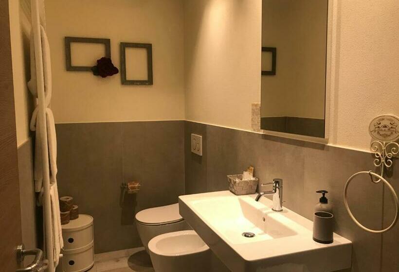 Номер Стандарт, Casa Oreste