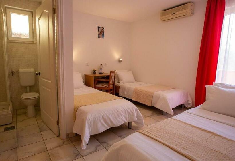 اتاق استاندارد سه نفره, Pansion Boris