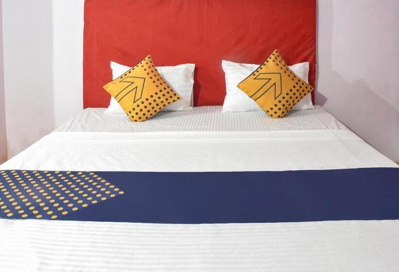 スタンダードトリプルルーム, Spot On Hotel Krrish