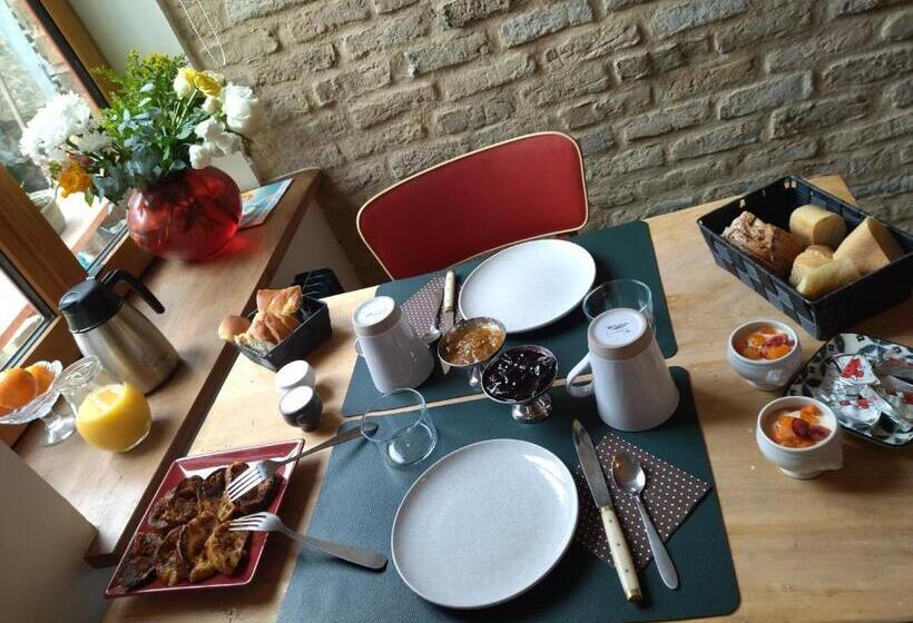 غرفة قياسية مطلّة علي الحديقة, Chambres D'hôtes Le Carillon