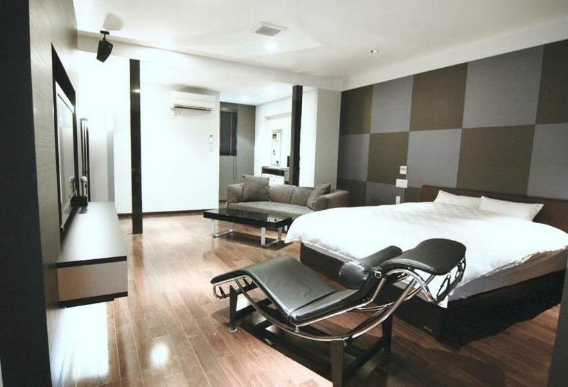 带大床的标准间, Luxe