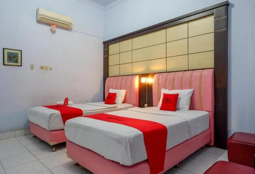 スタンダードルーム, Reddoorz Plus Syariah Near Stasiun Pekalongan 2