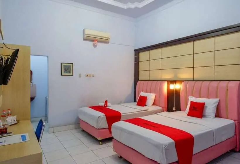 スタンダードルーム, Reddoorz Plus Syariah Near Stasiun Pekalongan 2