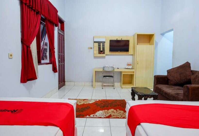 ファミリールーム, Reddoorz Plus Syariah Near Stasiun Pekalongan 2