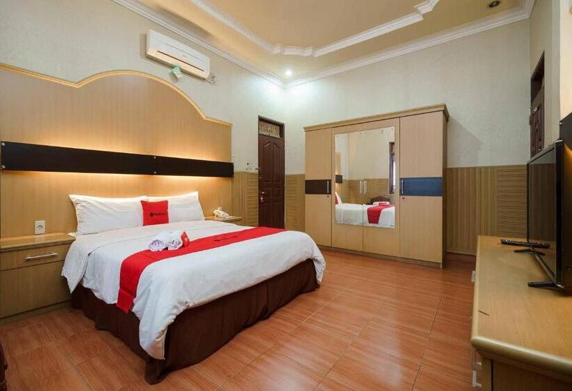 Номер Deluxe, Reddoorz Near Rs Harapan Pematang Siantar