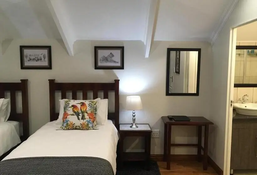 ファミリールーム, Turaco Guest House