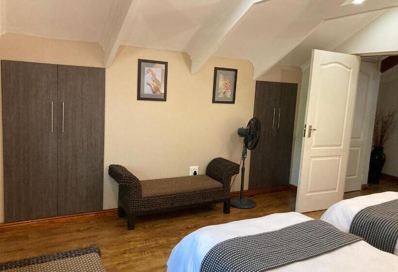 Семейный Номер, Turaco Guest House