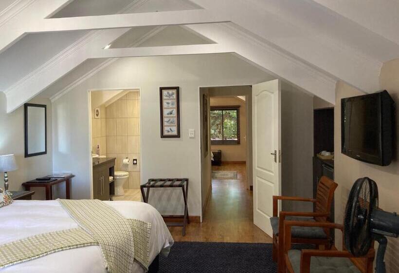 패밀리 룸, Turaco Guest House