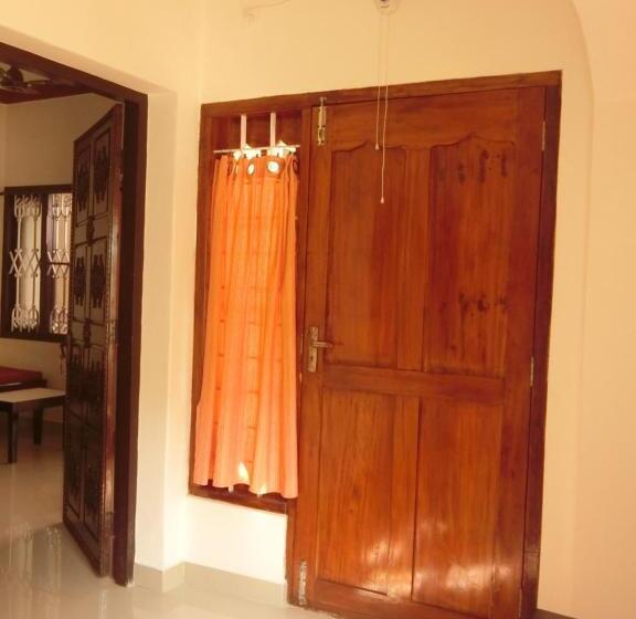اتاق استاندارد با سرویس بهداشتی مشترک, Kochill Relax & Stay