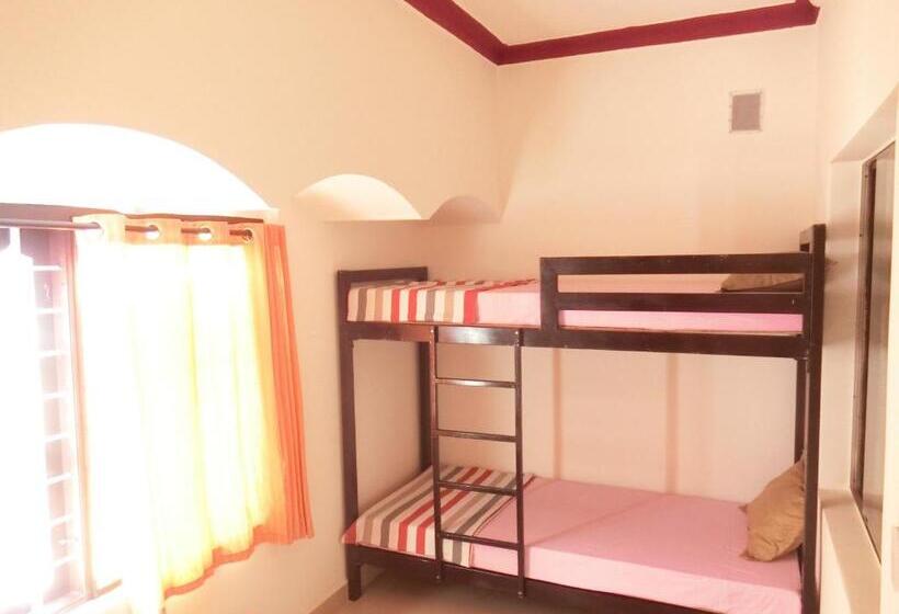 اتاق استاندارد با سرویس بهداشتی مشترک, Kochill Relax & Stay