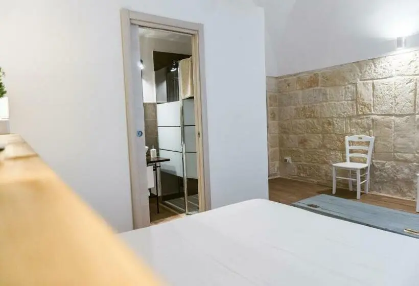 اتاق لوکس, Donato Rooms