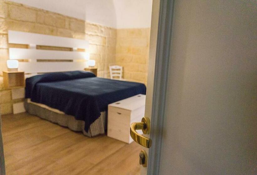 디럭스 룸, Donato Rooms