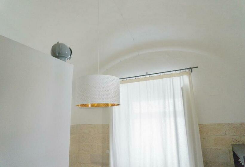 Quarto Deluxe, Donato Rooms