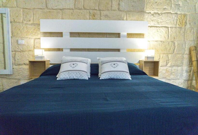 디럭스 룸, Donato Rooms