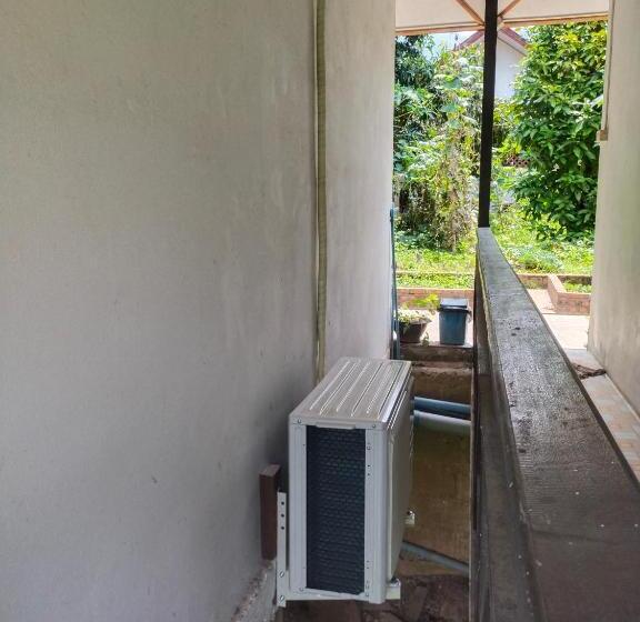 Номер Стандарт с Балконом, Sunset Bungalows & Gh