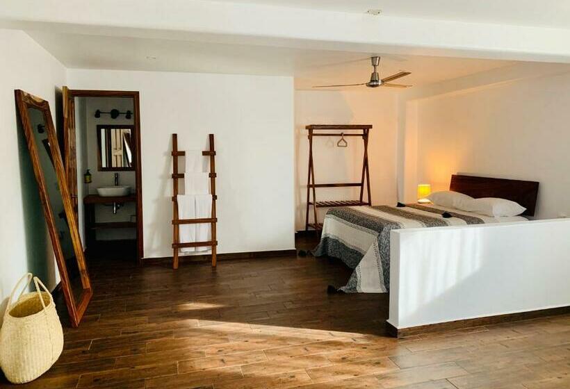 استودیوی استاندارد, Casa Beu