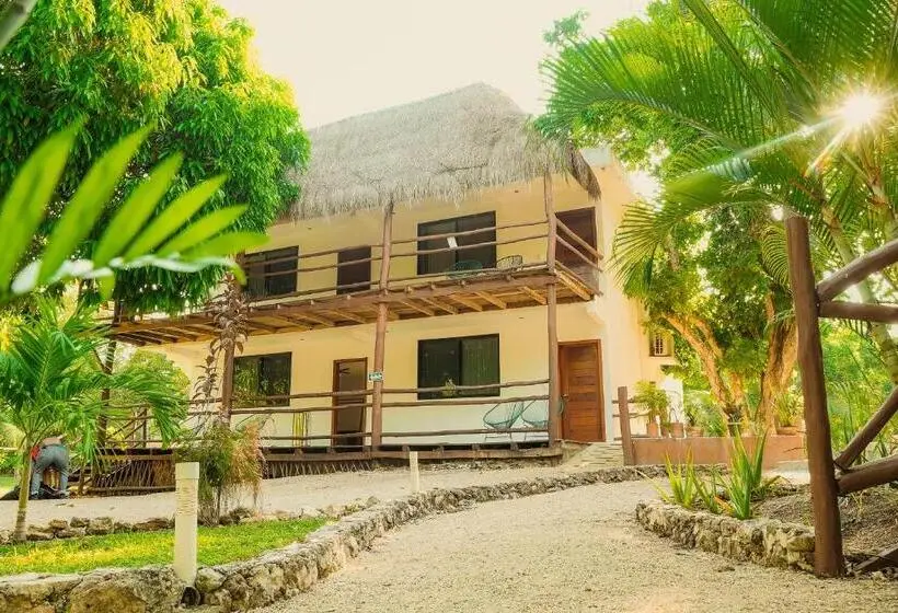 バルコニー付きスタンダードルーム, Royal Palm Bacalar Cabañas & Lagoon Club