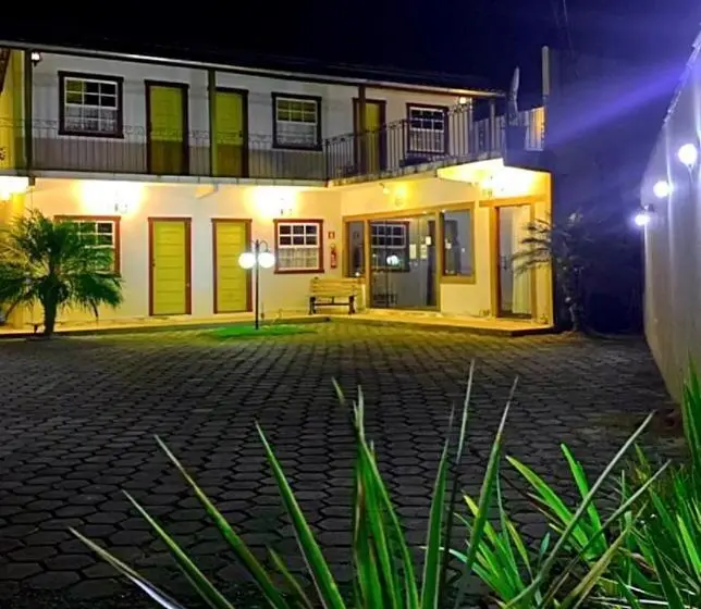 اتاق لوکس, Pousada Vovô Juca Tiradentes