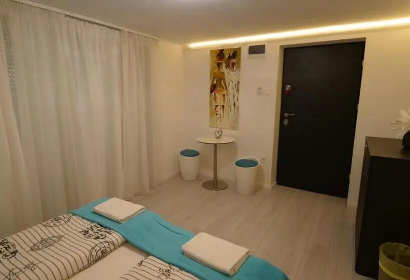 テラス付スイート, Anna Villa Füred Boutique Rooms