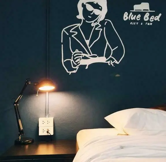 スタンダードルーム, Bluebed
