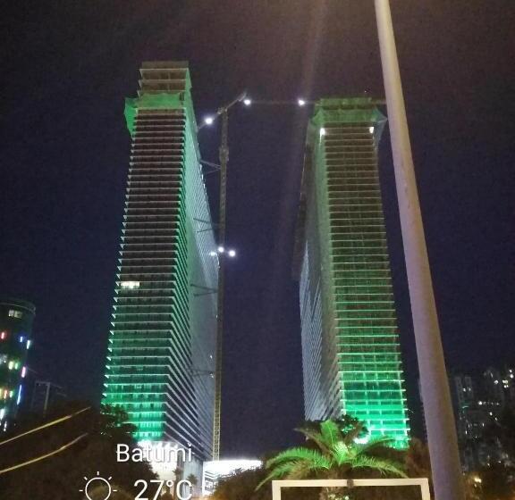 آپارتمان 1 خوابه با بالکن, Orbi City Apartments Batumi