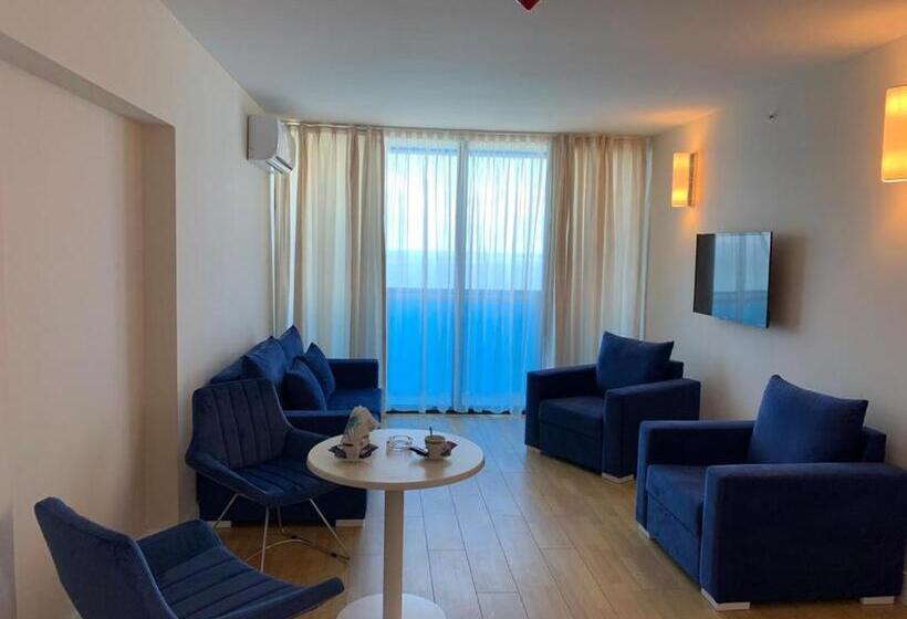 سوییت خانوادگی, Orbi City Apartments Batumi