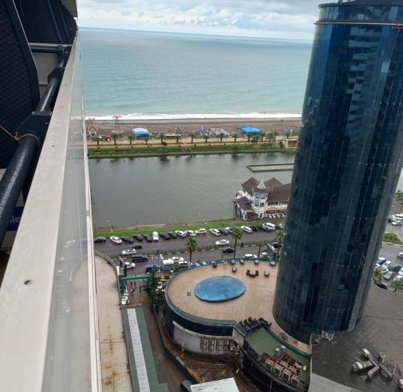 آپارتمان 1 خوابه با بالکن, Orbi City Apartments Batumi