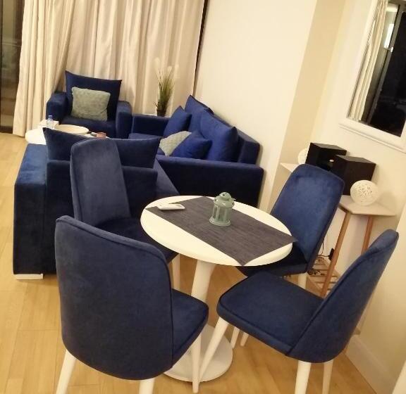 سوییت خانوادگی, Orbi City Apartments Batumi