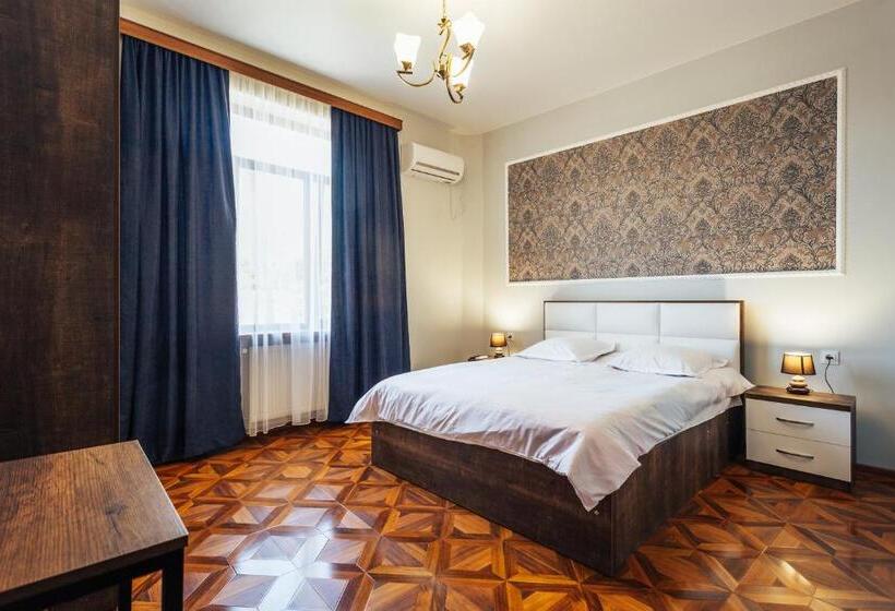 اتاق استاندارد, Memory House