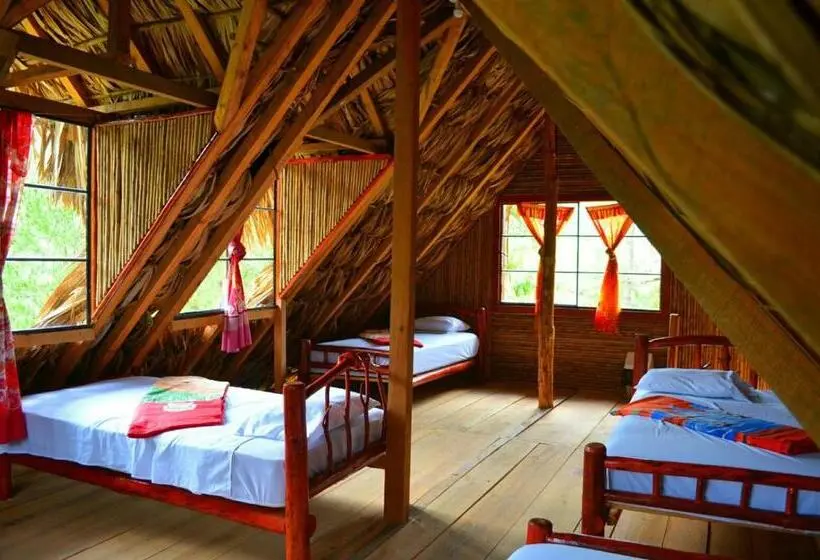 اتاق استاندارد با سرویس بهداشتی مشترک, Vista Verde Lodge