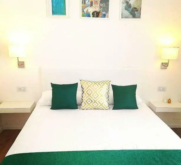 キングサイズベッドのスタンダードルーム, B&b Suites Via Del Mare