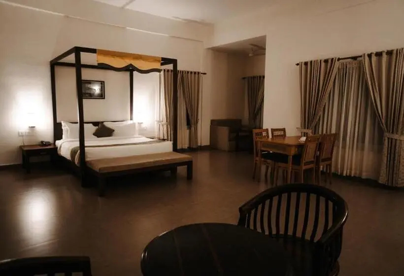 Cabane, Abad Brookside Wayanad