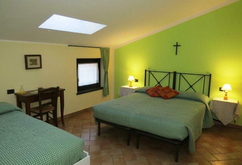 غرفة عائلية, Agriturismo La Staffa