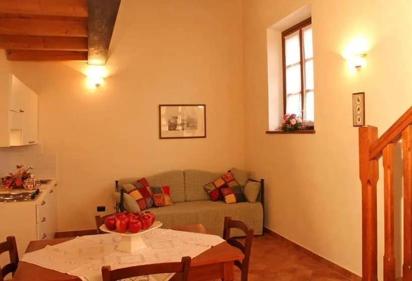 اتاق دوبلکس, Agriturismo La Staffa