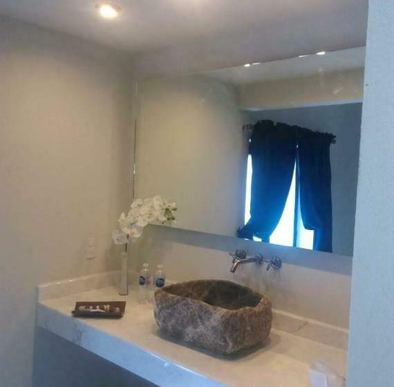 스위트 킹사이즈 침대, Don Faustino